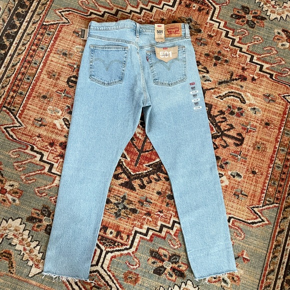 Levi’s 501 skinny NWT - Picture 3 of 4